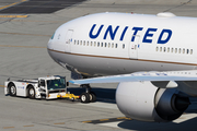 United Airlines Boeing 777-322(ER) (N2135U) at  San Francisco - International, United States