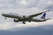 United Airlines Boeing 777-322(ER) (N2136U) at  London - Heathrow, United Kingdom