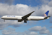 United Airlines Boeing 777-322(ER) (N2138U) at  London - Heathrow, United Kingdom