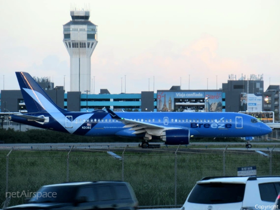 Breeze Airways Airbus A220-300 (N213BZ) | Photo 660903