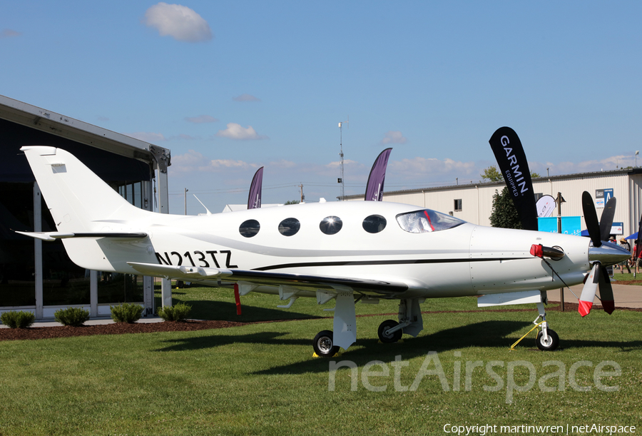 (Private) Epic LT Dynasty (N213TZ) | Photo 235980