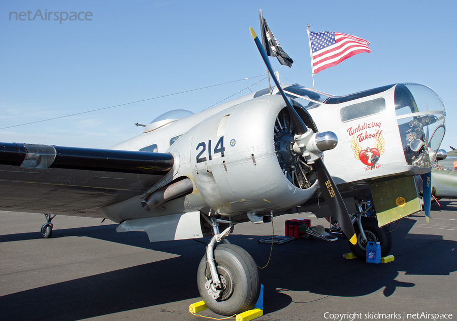 (Private) Beech AT-11 Kasan (N214CR) | Photo 142520