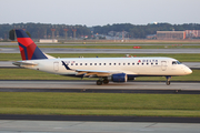 Delta Connection (Shuttle America) Embraer ERJ-175LR (ERJ-170-200LR) (N214JQ) at  Atlanta - Hartsfield-Jackson International, United States
