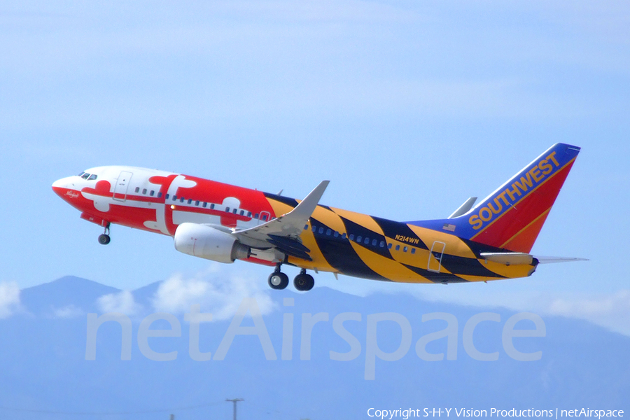Southwest Airlines Boeing 737-7H4 (N214WN) | Photo 13864