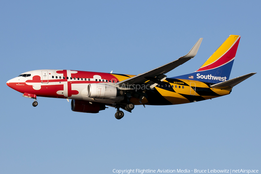 Southwest Airlines Boeing 737-7H4 (N214WN) | Photo 656389
