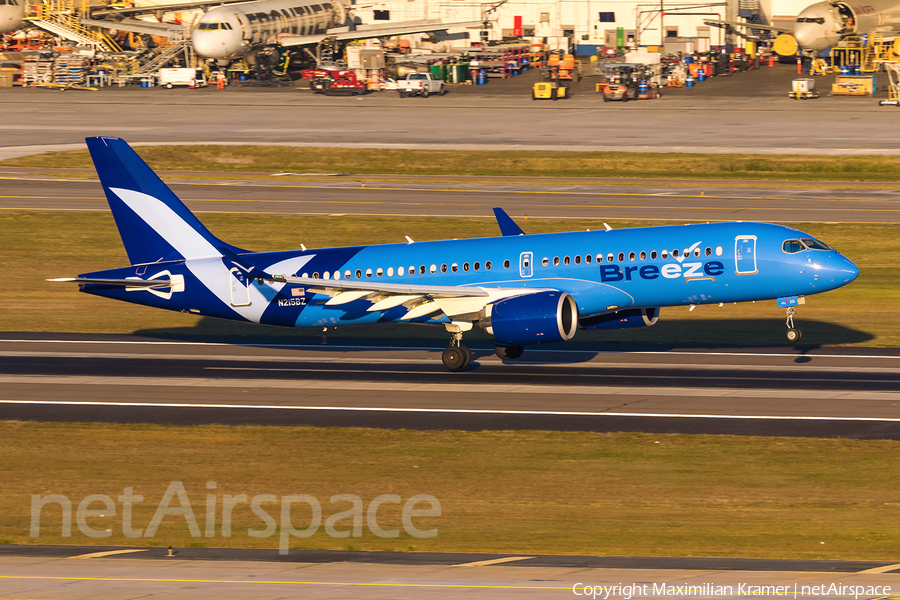 Breeze Airways Airbus A220-300 (N215BZ) | Photo 603272