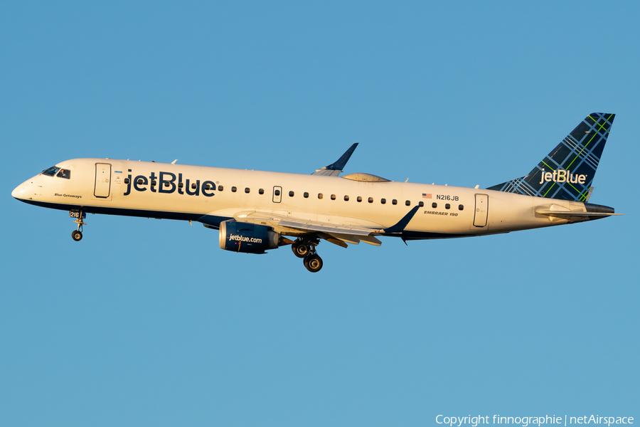 JetBlue Airways Embraer ERJ-190AR (ERJ-190-100IGW) (N216JB) | Photo 587494