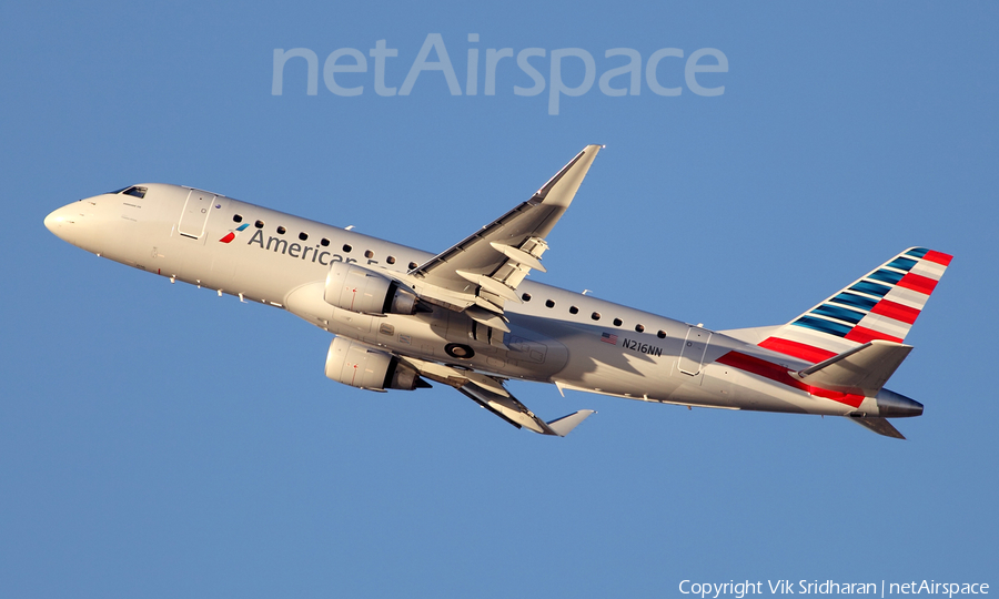 American Eagle (Compass Airlines) Embraer ERJ-175LR (ERJ-170-200LR) (N216NN) | Photo 92862