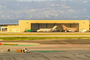 NetJets Bombardier CL-600-2B16 Challenger 650 (N217QS) at  San Francisco - International, United States