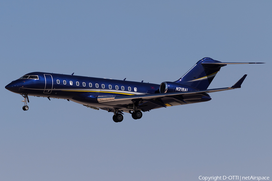 (Private) Bombardier BD-700-1A10 Global Express XRS (N218AL) | Photo 201384