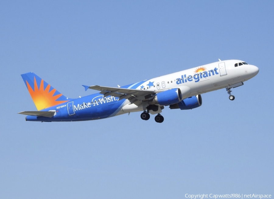 Allegiant Air Airbus A320-214 (N218NV) | Photo 381333