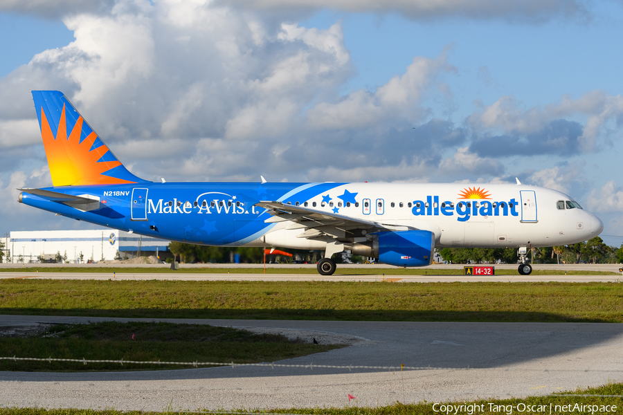 Allegiant Air Airbus A320-214 (N218NV) | Photo 637307