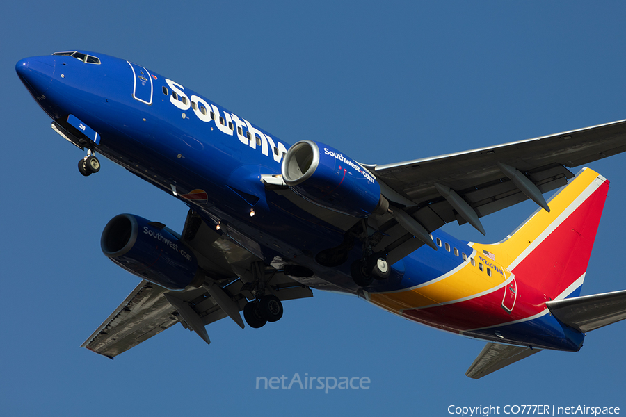 Southwest Airlines Boeing 737-7H4 (N218WN) | Photo 506178