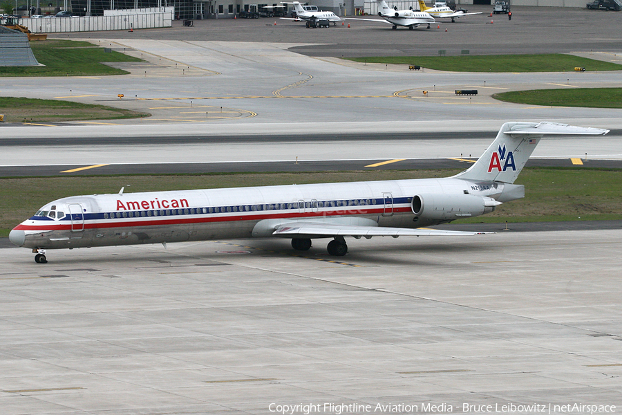 American Airlines McDonnell Douglas MD-82 (N219AA) | Photo 174447