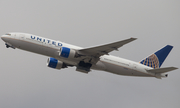 United Airlines Boeing 777-222(ER) (N219UA) at  Los Angeles - International, United States