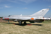 (Private) Mikoyan-Gurevich MiG-21PF Fishbed-D (N21MG) at  Oshkosh - Wittman Regional, United States