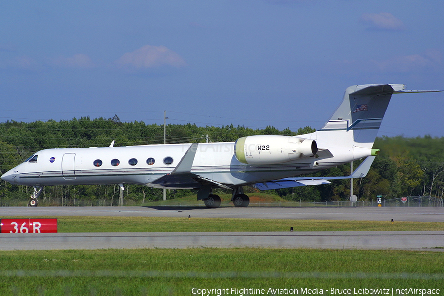 (Private) Gulfstream G-V (N22) | Photo 158917