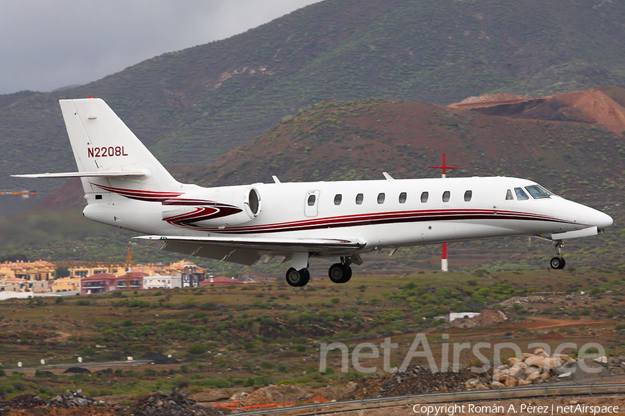 (Private) Cessna 680 Citation Sovereign (N2208L) | Photo 283930