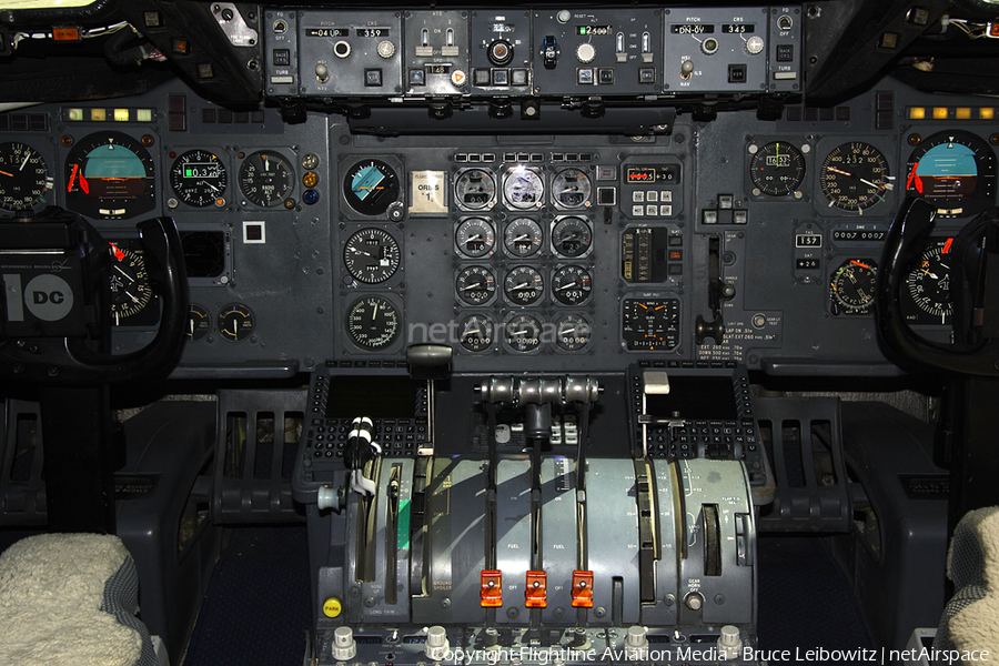 Orbis McDonnell Douglas DC-10-10 (N220AU) | Photo 93040