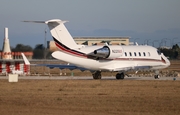 NetJets Bombardier CL-600-2B16 Challenger 650 (N220QS) at  Orlando - Executive, United States