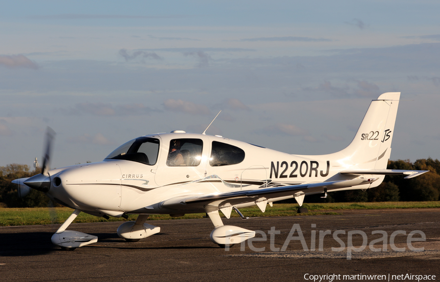 (Private) Cirrus SR22T GTS (N220RJ) | Photo 276494