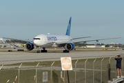 United Airlines Boeing 777-222(ER) (N220UA) at  Ft. Lauderdale - International, United States