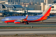 Southwest Airlines Boeing 737-7H4 (N220WN) at  Los Angeles - International, United States