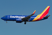 Southwest Airlines Boeing 737-7H4 (N220WN) at  Los Angeles - International, United States