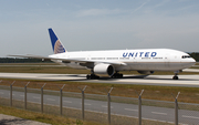 United Airlines Boeing 777-222(ER) (N221UA) at  Frankfurt am Main, Germany