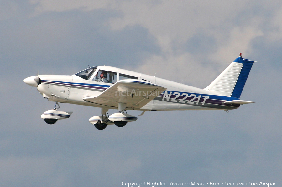 (Private) Piper PA-28-180 Cherokee (N2221T) | Photo 160083