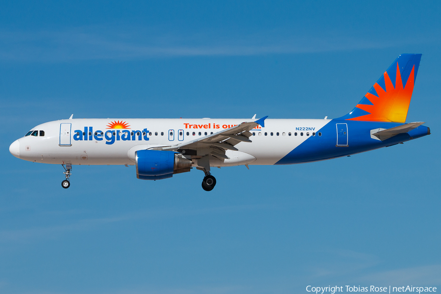 Allegiant Air Airbus A320-214 (N222NV) | Photo 337930