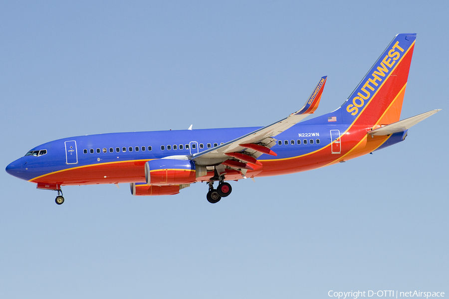 Southwest Airlines Boeing 737-7H4 (N222WN) | Photo 179273