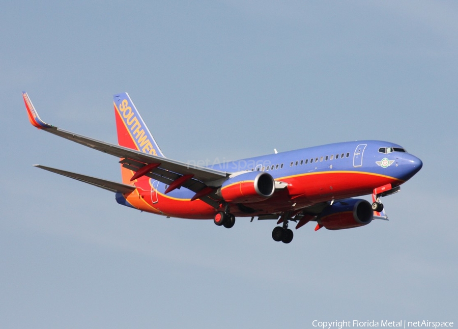 Southwest Airlines Boeing 737-7H4 (N222WN) | Photo 328593