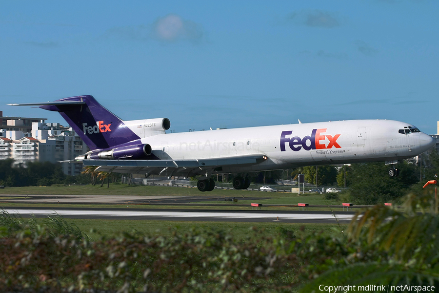 FedEx Boeing 727-233F(Adv) (N223FE) | Photo 373080