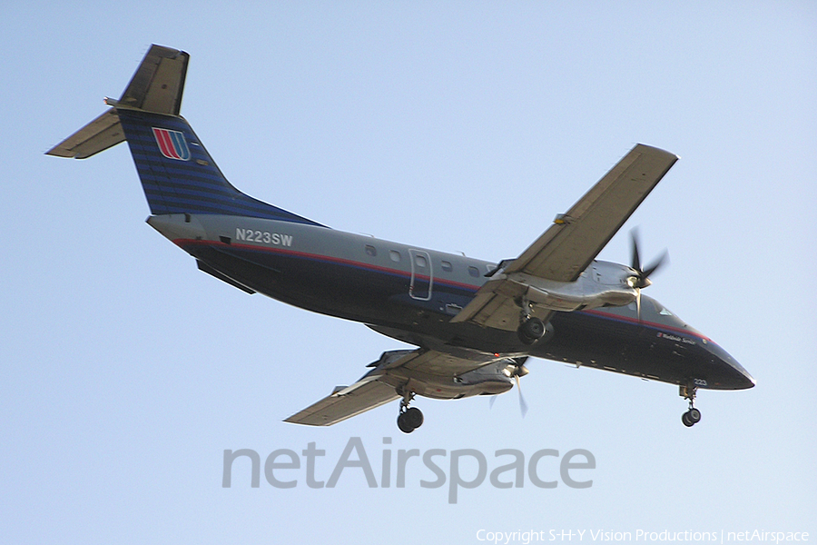 United Express (SkyWest Airlines) Embraer EMB-120ER Brasilia (N223SW) | Photo 3312