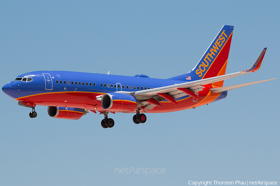 Southwest Airlines Boeing 737-7H4 (N223WN) | Photo 61359