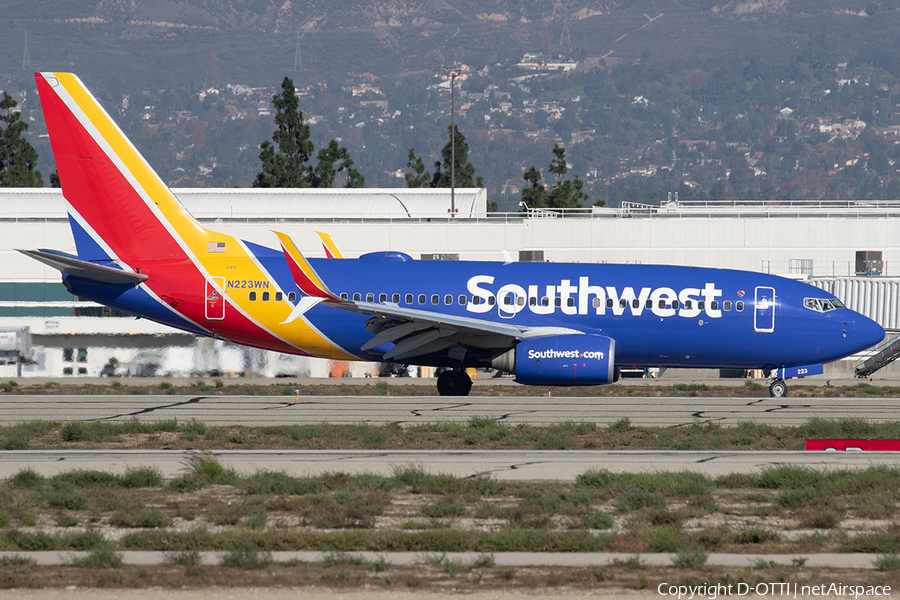 Southwest Airlines Boeing 737-7H4 (N223WN) | Photo 544221