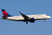 Delta Connection (Republic Airlines) Embraer ERJ-175LR (ERJ-170-200LR) (N224JQ) at  New York - John F. Kennedy International, United States