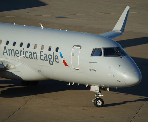 American Eagle (Envoy) Embraer ERJ-175LR (ERJ-170-200LR) (N224NN) at  Dallas/Ft. Worth - International, United States