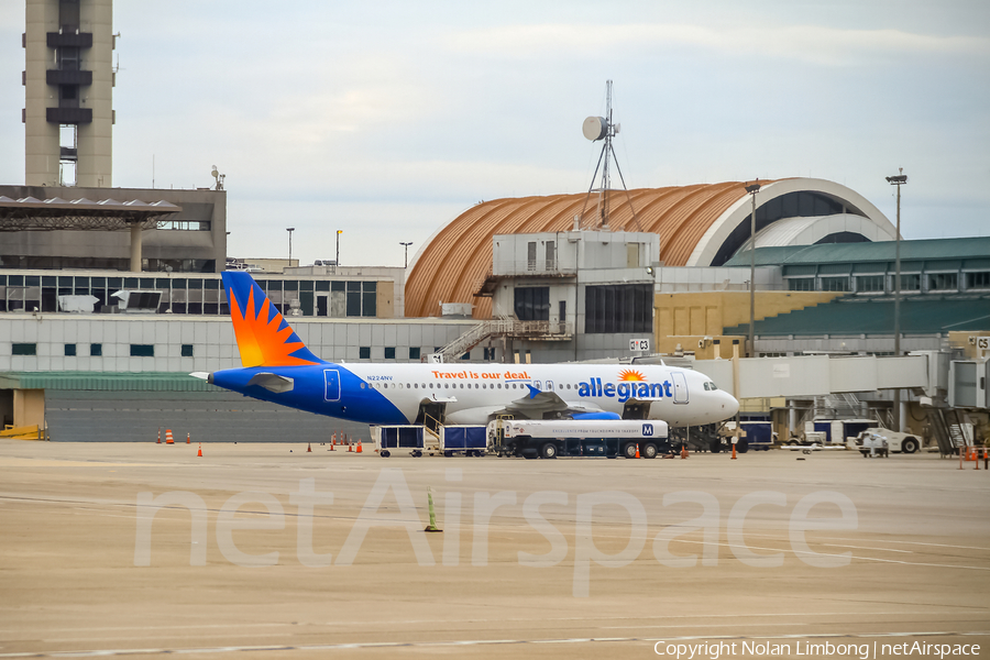 Allegiant Air Airbus A320-214 (N224NV) | Photo 427798
