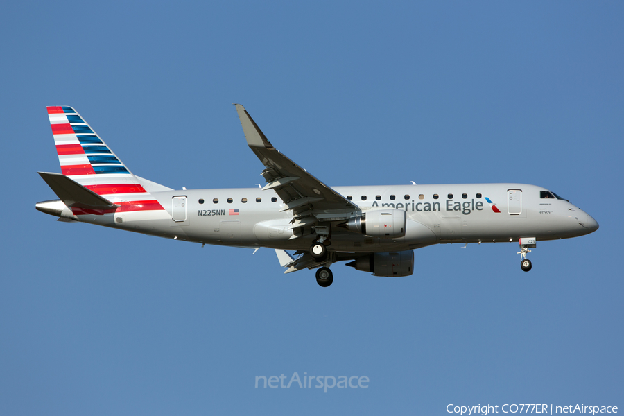 American Eagle (Envoy) Embraer ERJ-175LR (ERJ-170-200LR) (N225NN) | Photo 102220