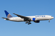 United Airlines Boeing 777-222(ER) (N225UA) at  Newark - Liberty International, United States