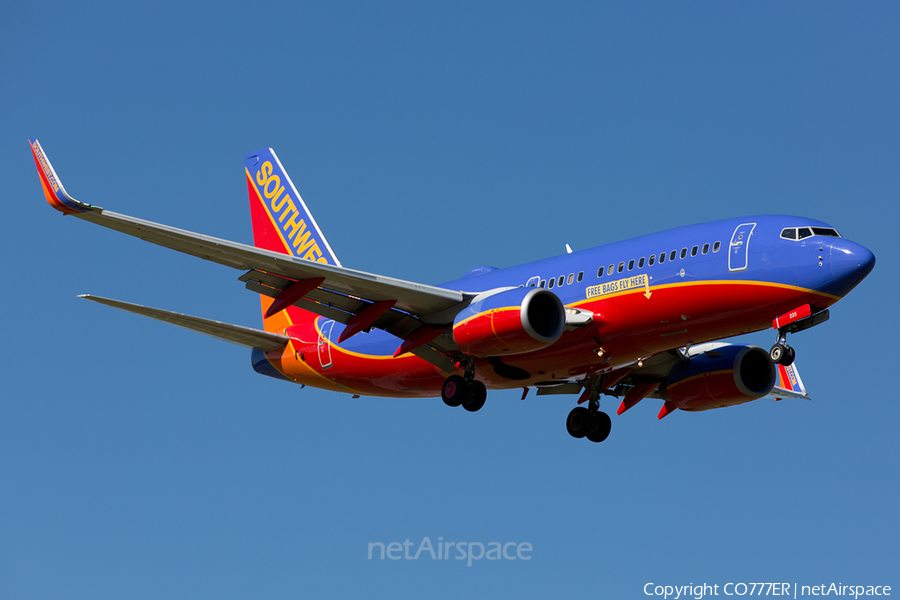 Southwest Airlines Boeing 737-7H4 (N225WN) | Photo 58562