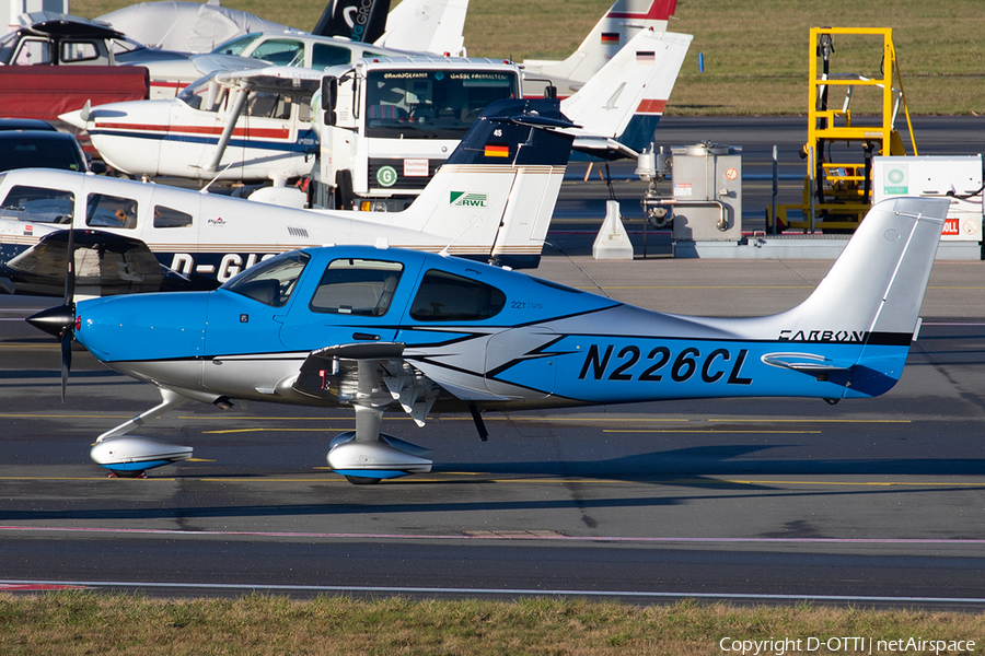 (Private) Cirrus SR22T GTS Carbon (N226CL) | Photo 368134