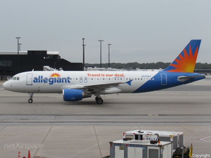 Allegiant Air Airbus A320-214 (N226NV) | Photo 400674