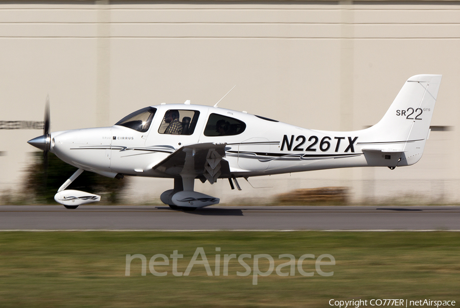 (Private) Cirrus SR22 G3 GTS (N226TX) | Photo 5555