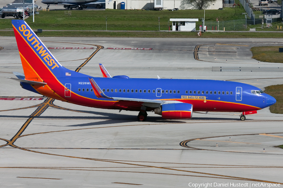 Southwest Airlines Boeing 737-7H4 (N226WN) | Photo 517386