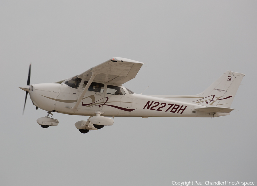 (Private) Cessna 172S Skyhawk SP (N227BH) | Photo 99775