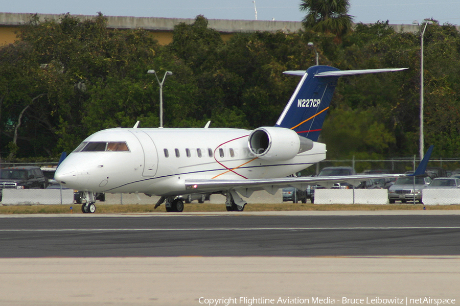 (Private) Bombardier CL-600-2B16 Challenger 601-3A (N227CP) | Photo 158949