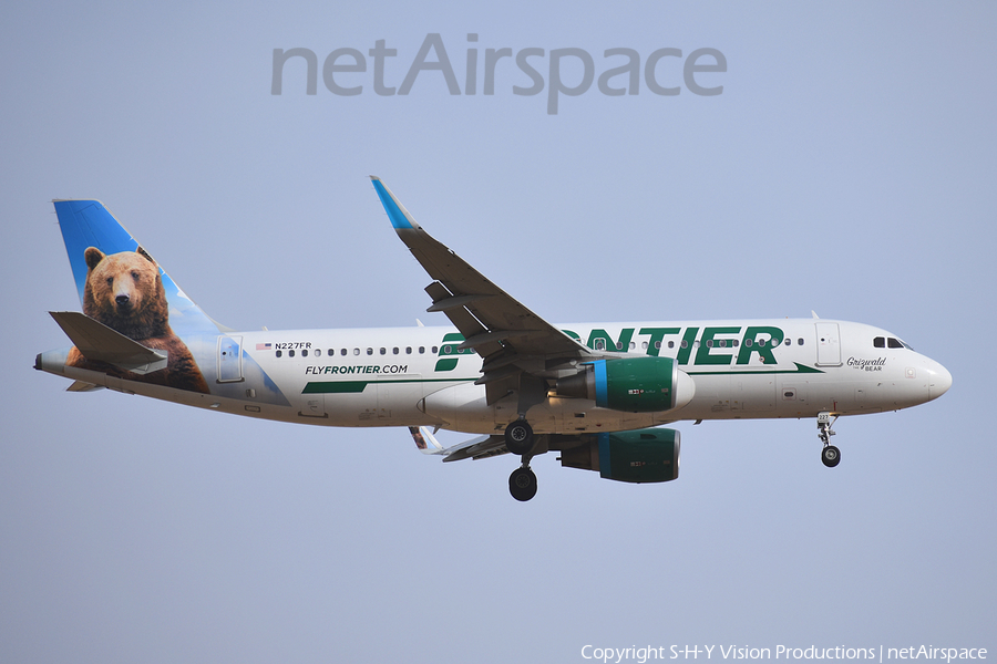 Frontier Airlines Airbus A320-214 (N227FR) | Photo 135074